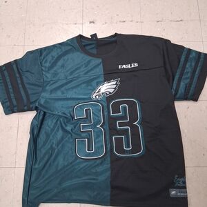 Eagles Men's Black and Teal Shirt